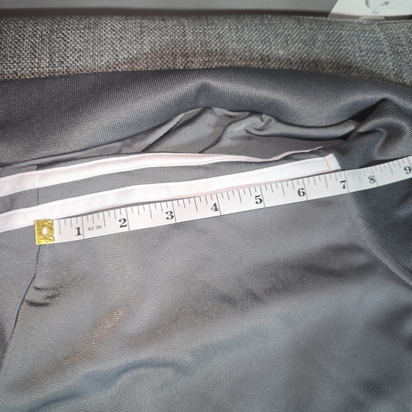 Adidas Mens, Jacket and taper Pants Green size XL, SUITS MULTI  SPORT grey four. - Picture 13 of 16